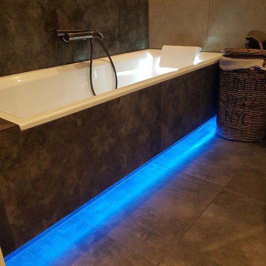 5 meter gekleurde COB led strip IP65/67 24V - Blauwe kleur - 384 leds p/m