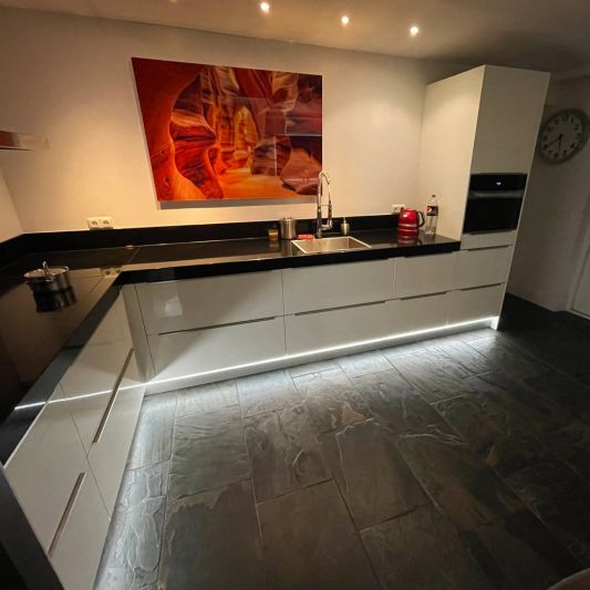 9 meter complete set RGBW led strip met Zigbee controller