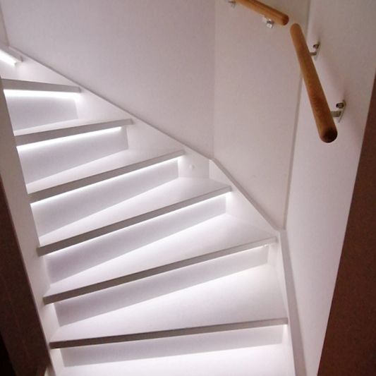 Led trapverlichting set Premium - Led strip set met profiel - Helder wit 130 cm