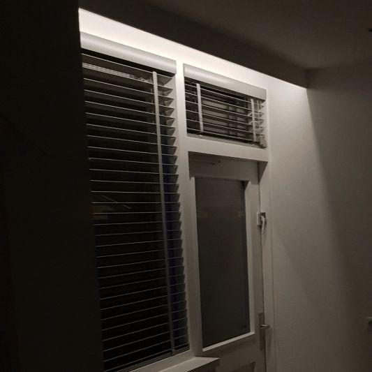 Ledstrip profiel hoek Slim line - compleet inclusief afdekkap 1,5 meter