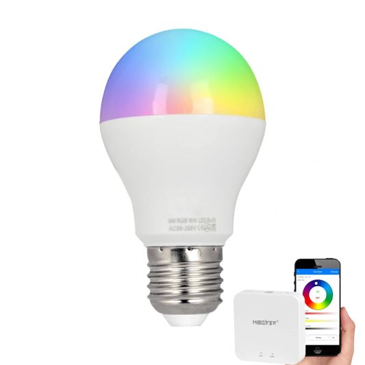 Wifi set met 1 tot 4 RGBW Led lampen 6W E27 fitting