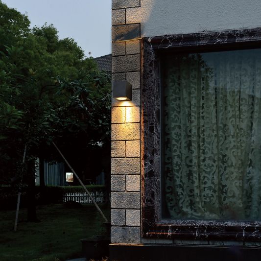 Zwarte wandlamp voor buiten met Zigbee GU10 spot - Recht