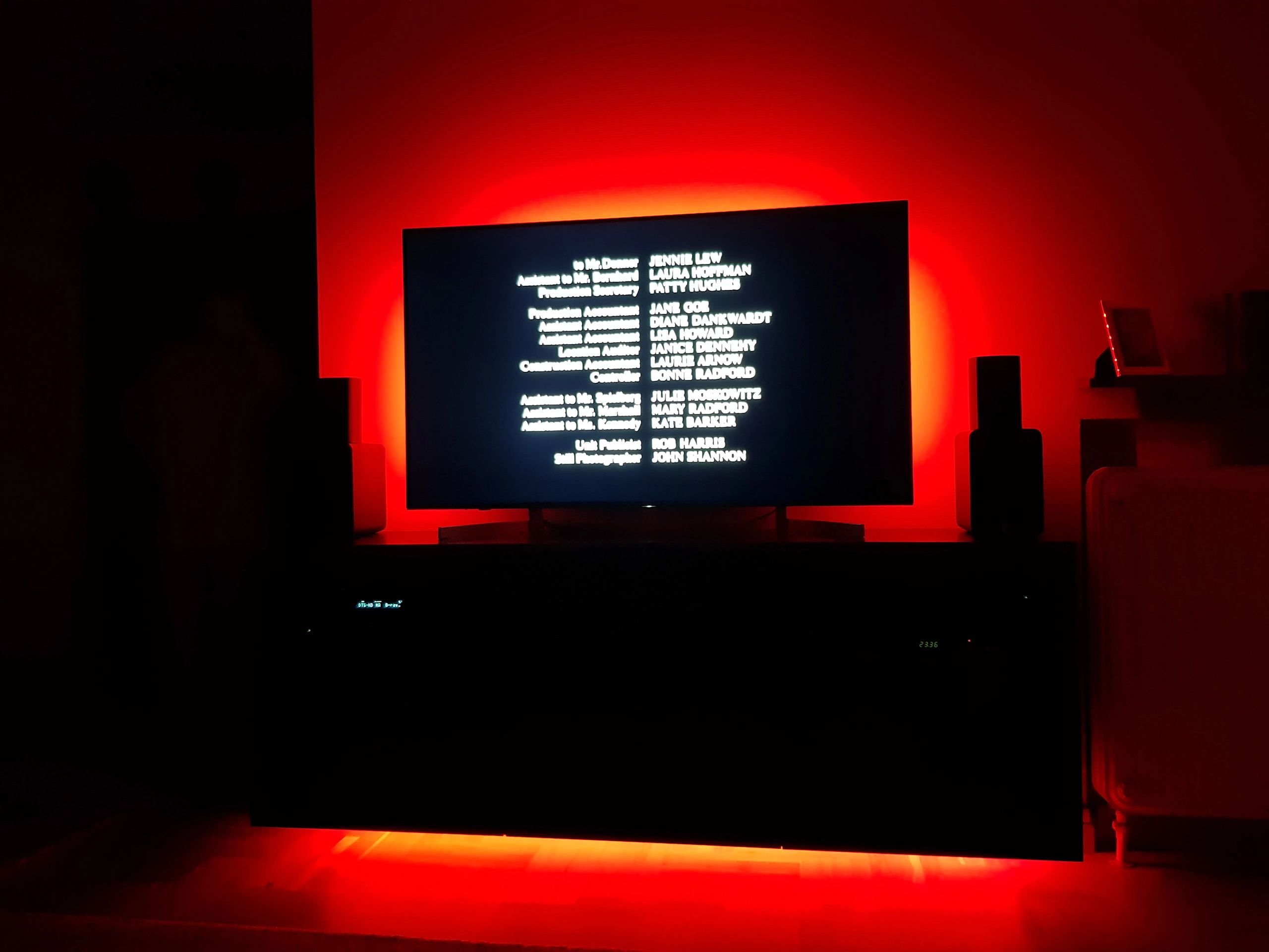 TV backlight set met 3 RGBWW ledstrips voor TV’s 40-50 inch