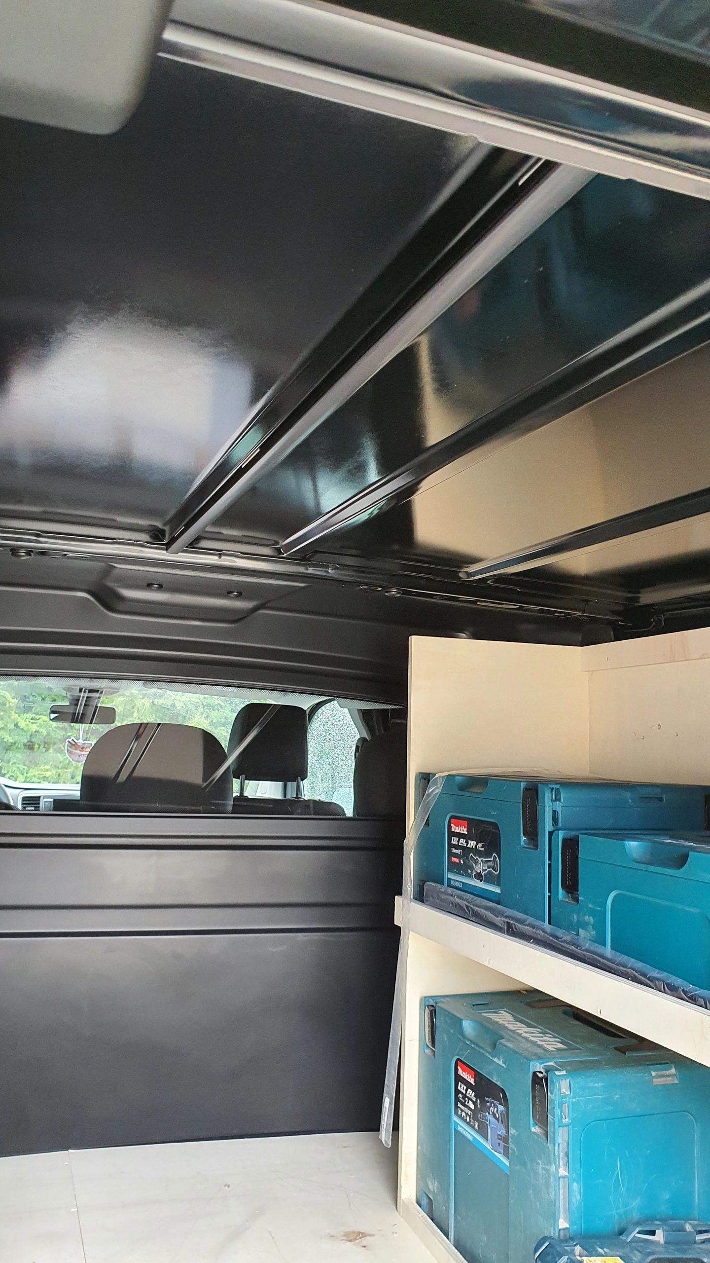 Aluminium ledstrip profiel zwart opbouw 2M - 7 mm hoog - compleet met afdekkap