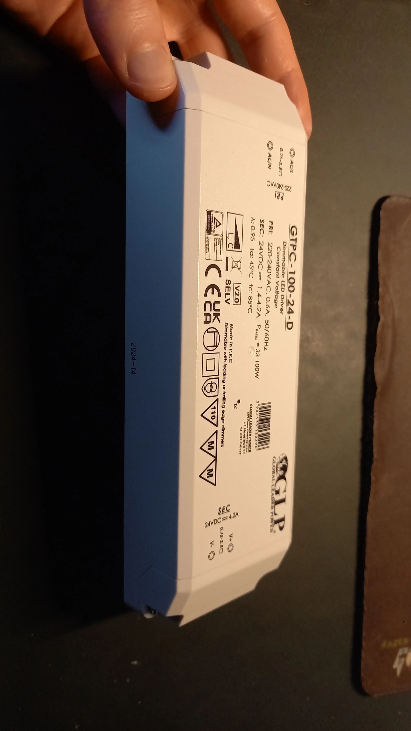 100W - 24V Professionele compacte dimbare led driver