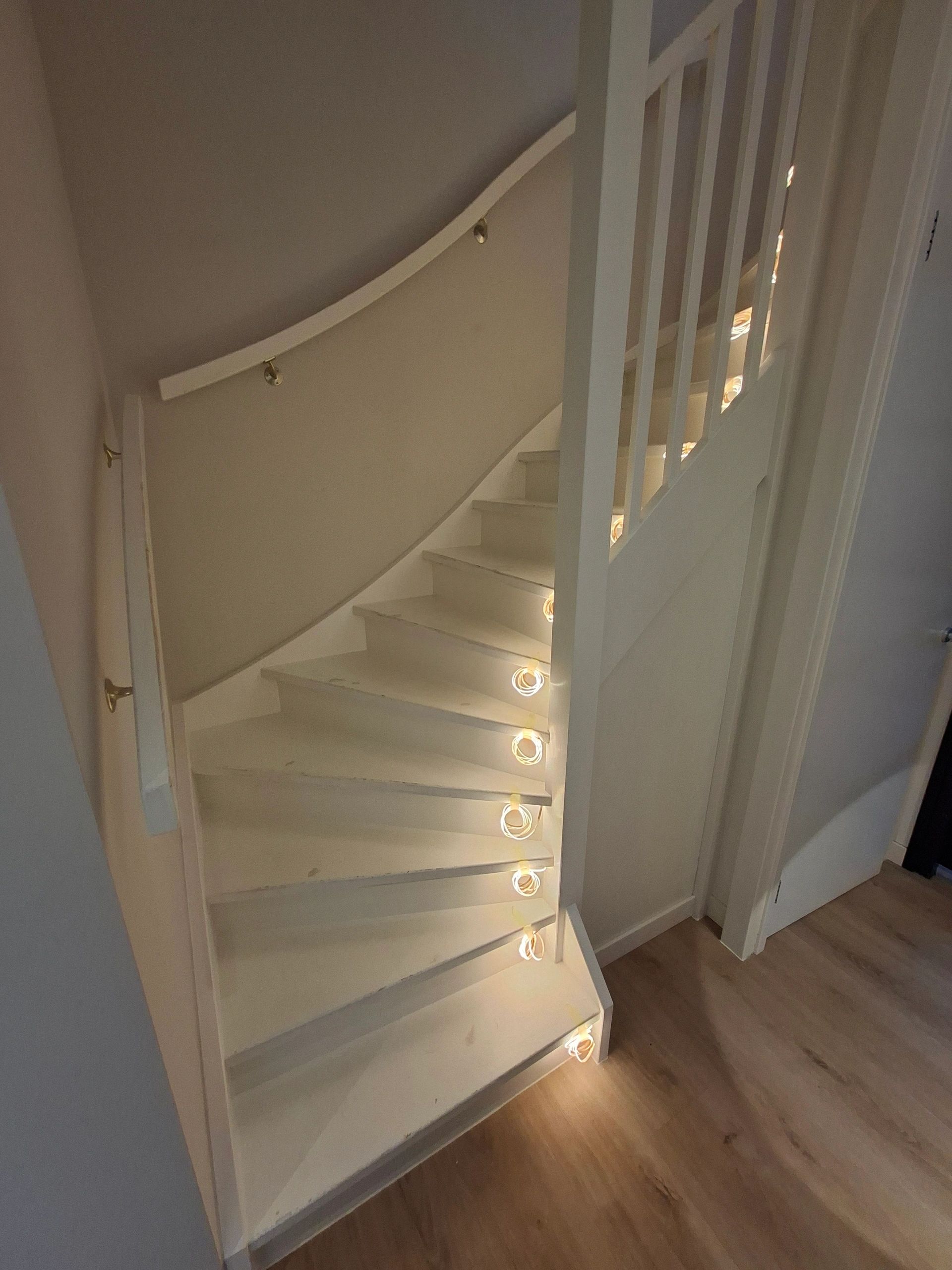 Trapverlichting Led strip Warm Wit – Complete set 130 CM