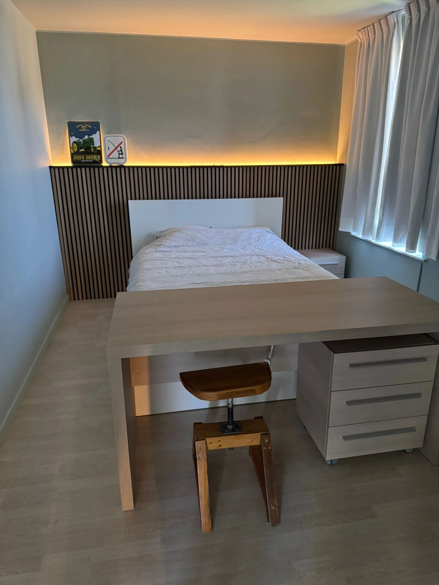 Aluminium ledstrip profiel zwart opbouw 3M - 7 mm hoog - compleet met afdekkap