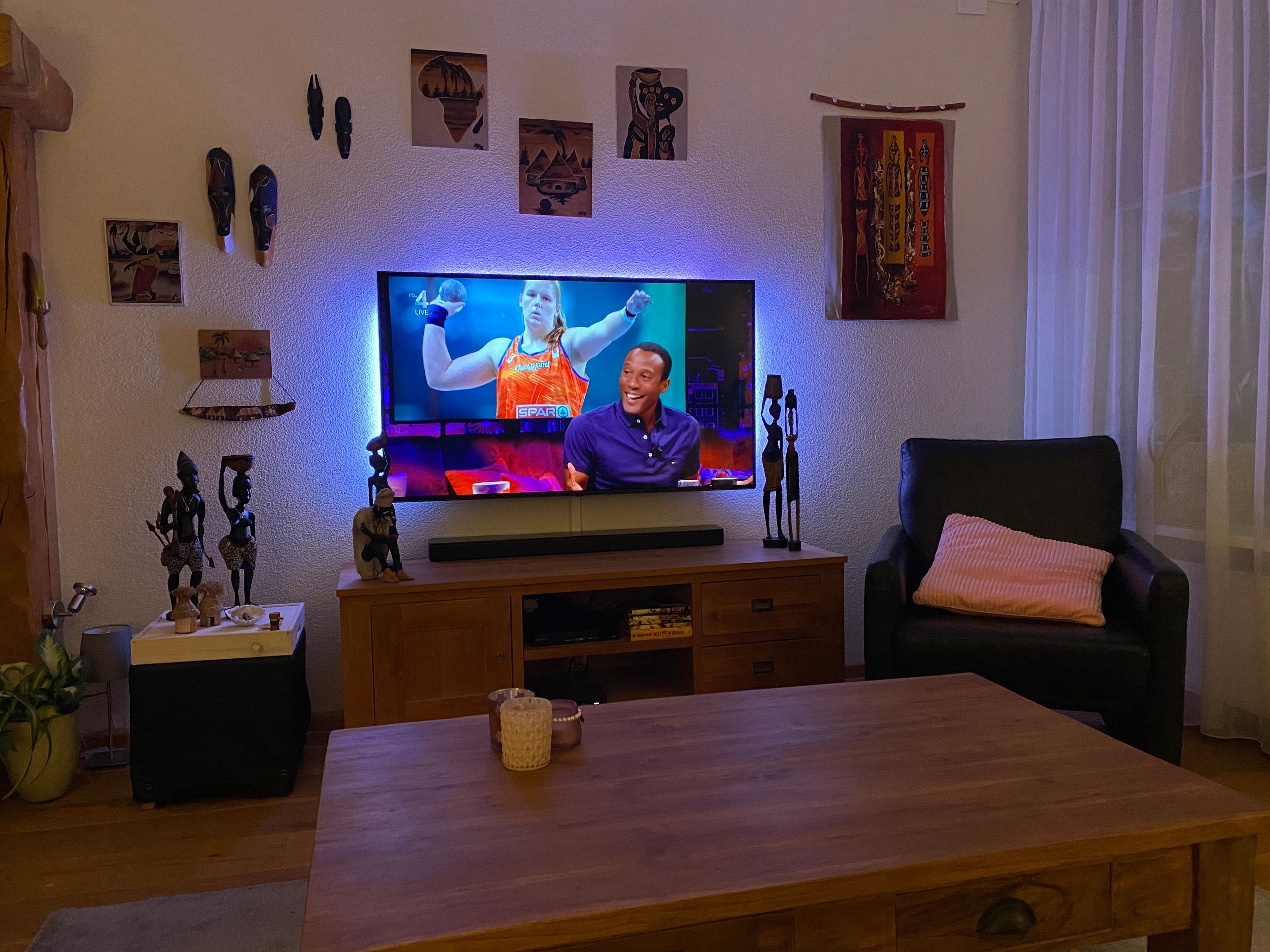 TV led strip set met 3 RGB strips voor TV’s > 60 inch