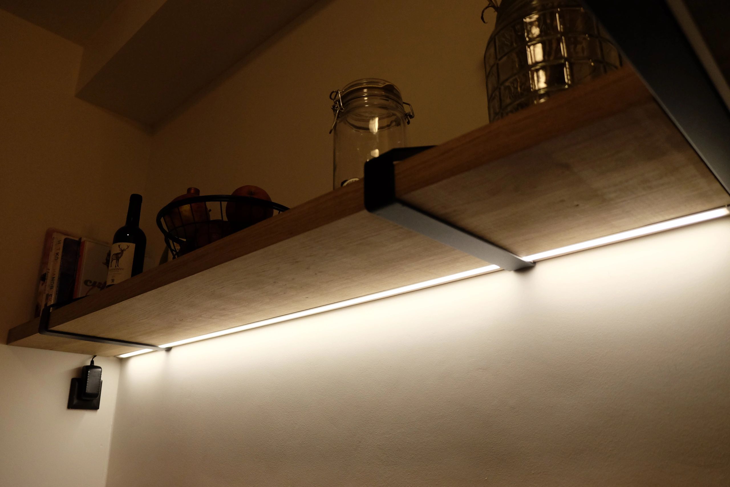 Led strip profiel inbouw Laag model - compleet met afdekkap 1,5 meter 7 mm hoog