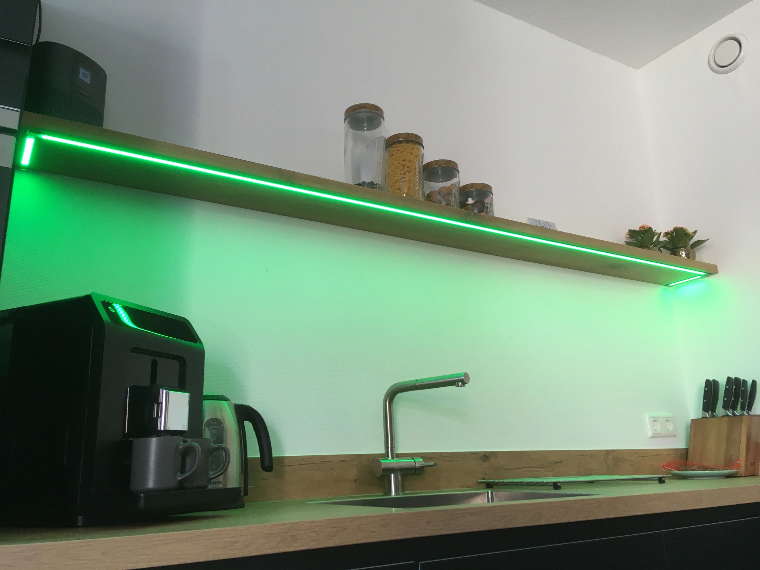 7 meter complete set RGBW led strip met Zigbee controller