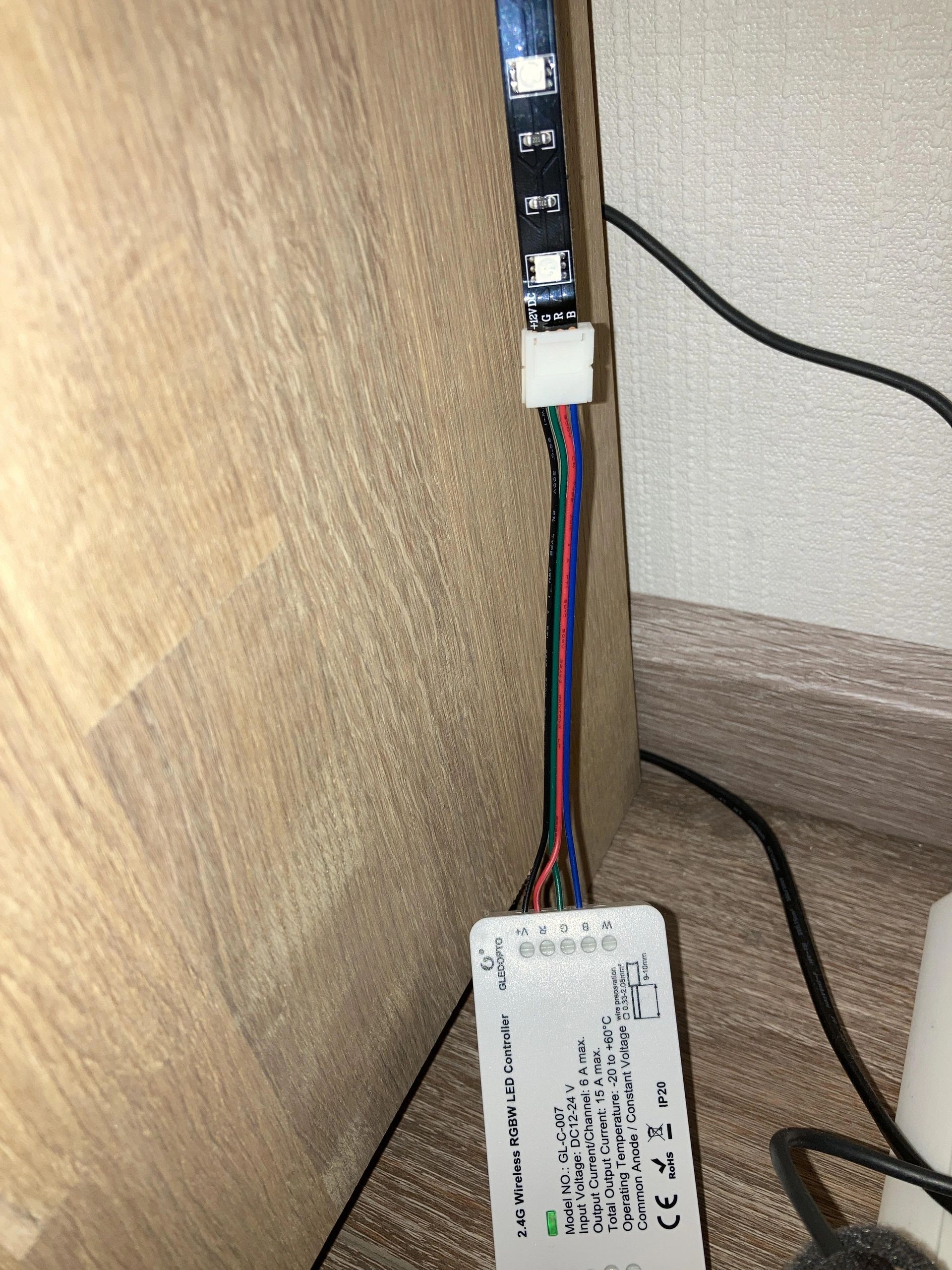 KOPPELSTUK MET RGB KABEL solderen niet nodig