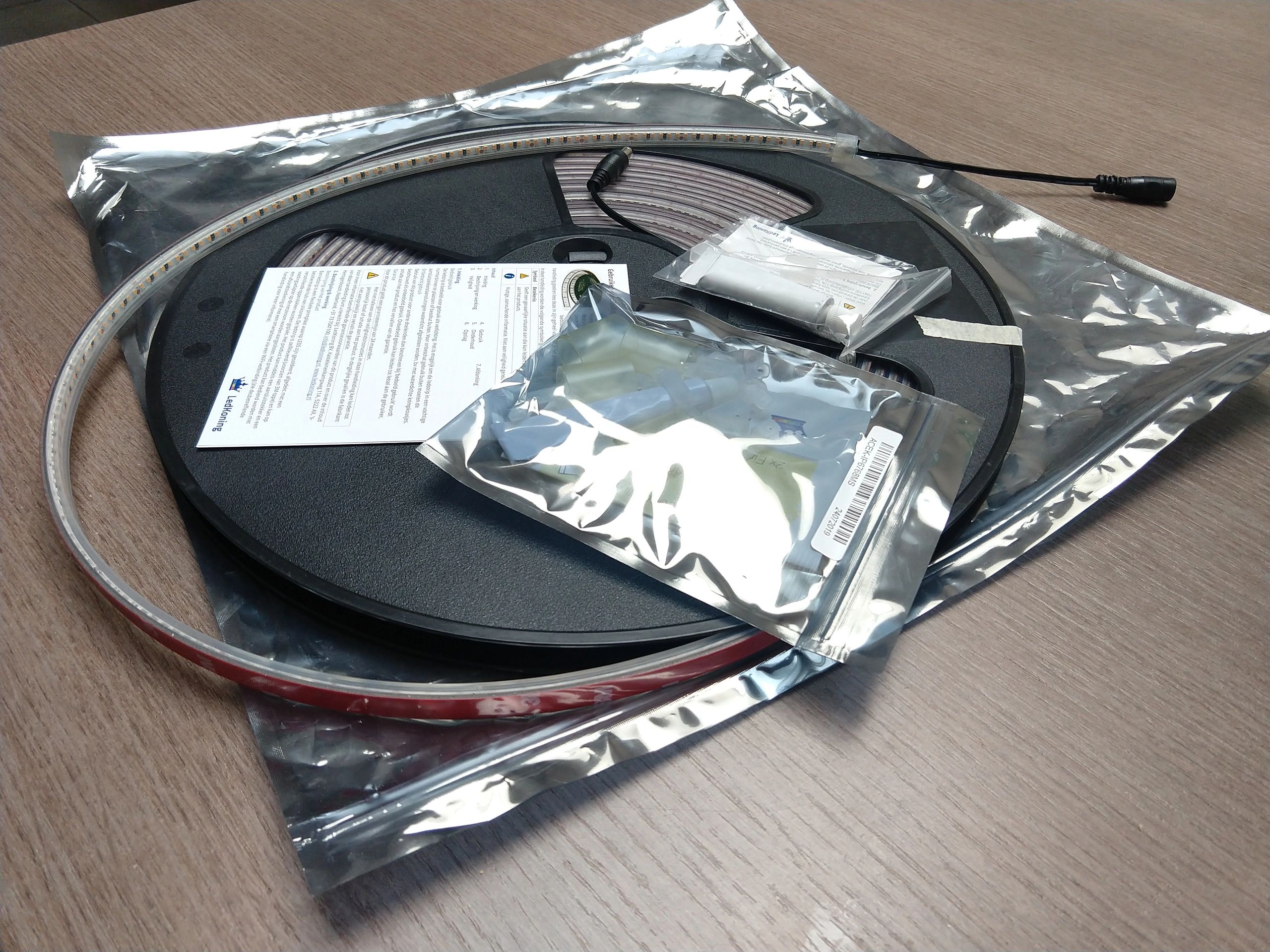 9 meter led strip WARM WIT PRO - 2160 leds