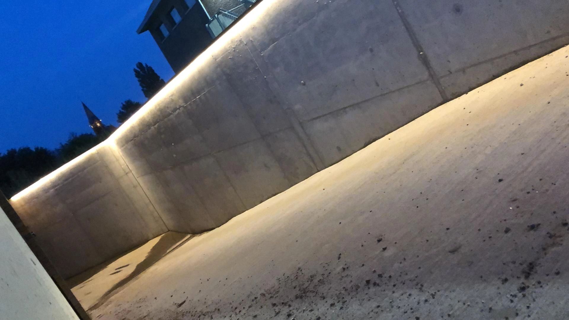 5 meter Neon Led Flex Warm Wit Midi Top View - losse strip