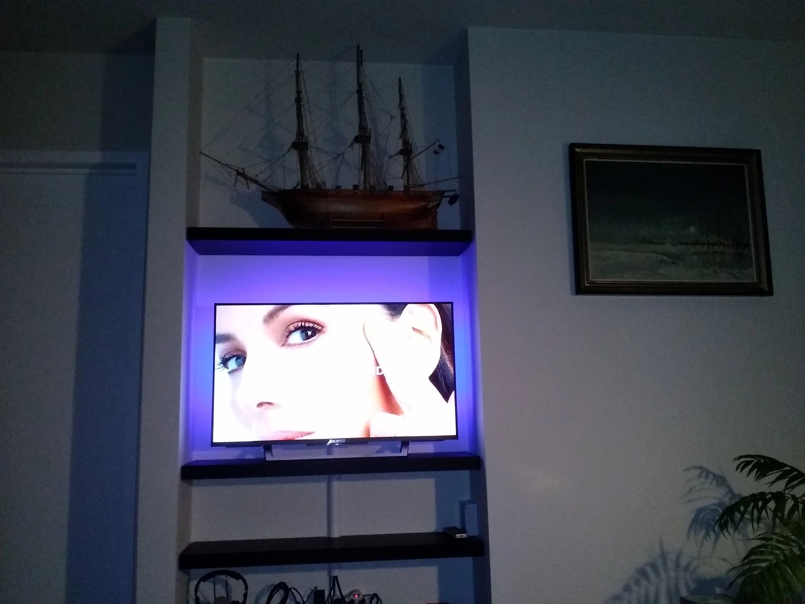 TV led strip set met 3 RGB strips voor TV’s > 60 inch