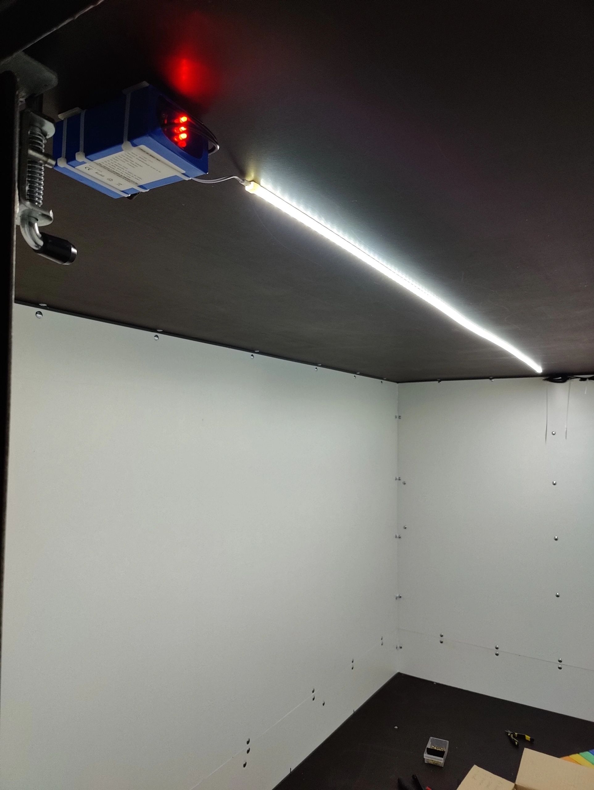 Led strip op batterij Warm wit of Helder wit complete set 4 meter