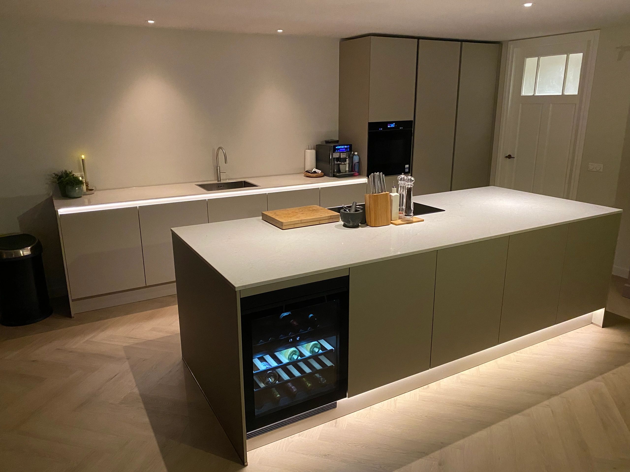 9 meter led strip Warm Wit Pro - complete set