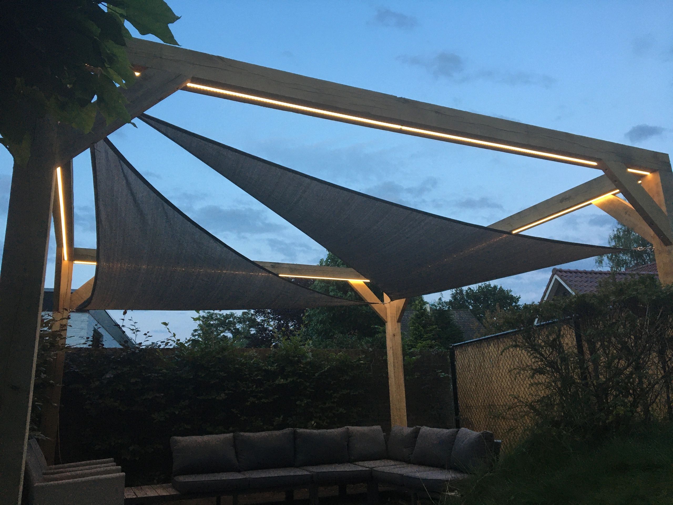 4 meter Warm Witte led strip voor buiten complete set