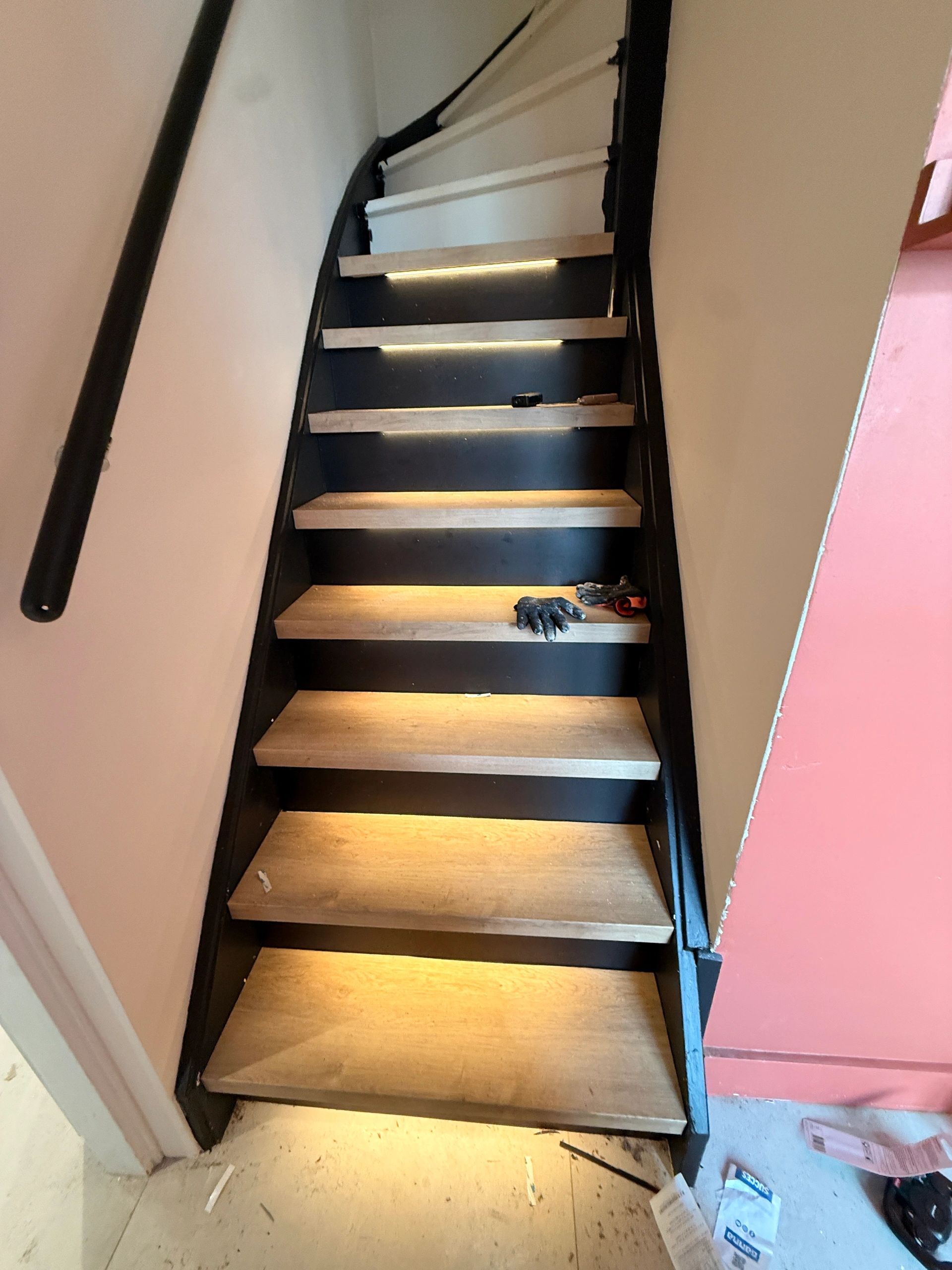 Trapverlichting Zigbee led strip Warm Wit 130 cm - Complete set inclusief profiel