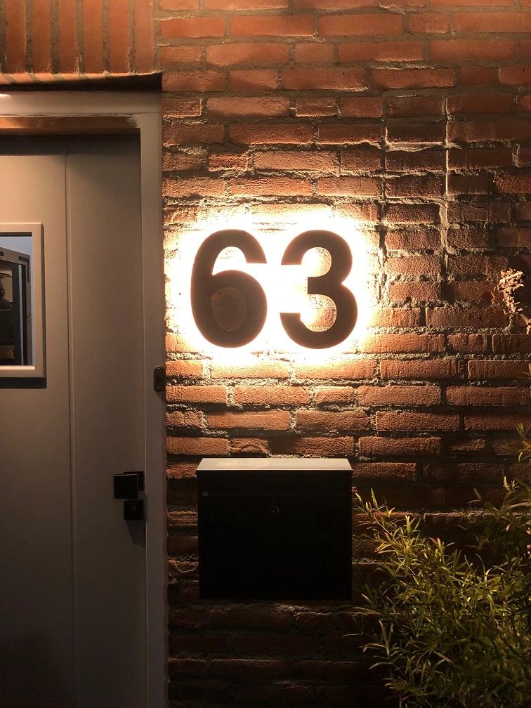 Snoerdimmer 'basic' in zwart of wit