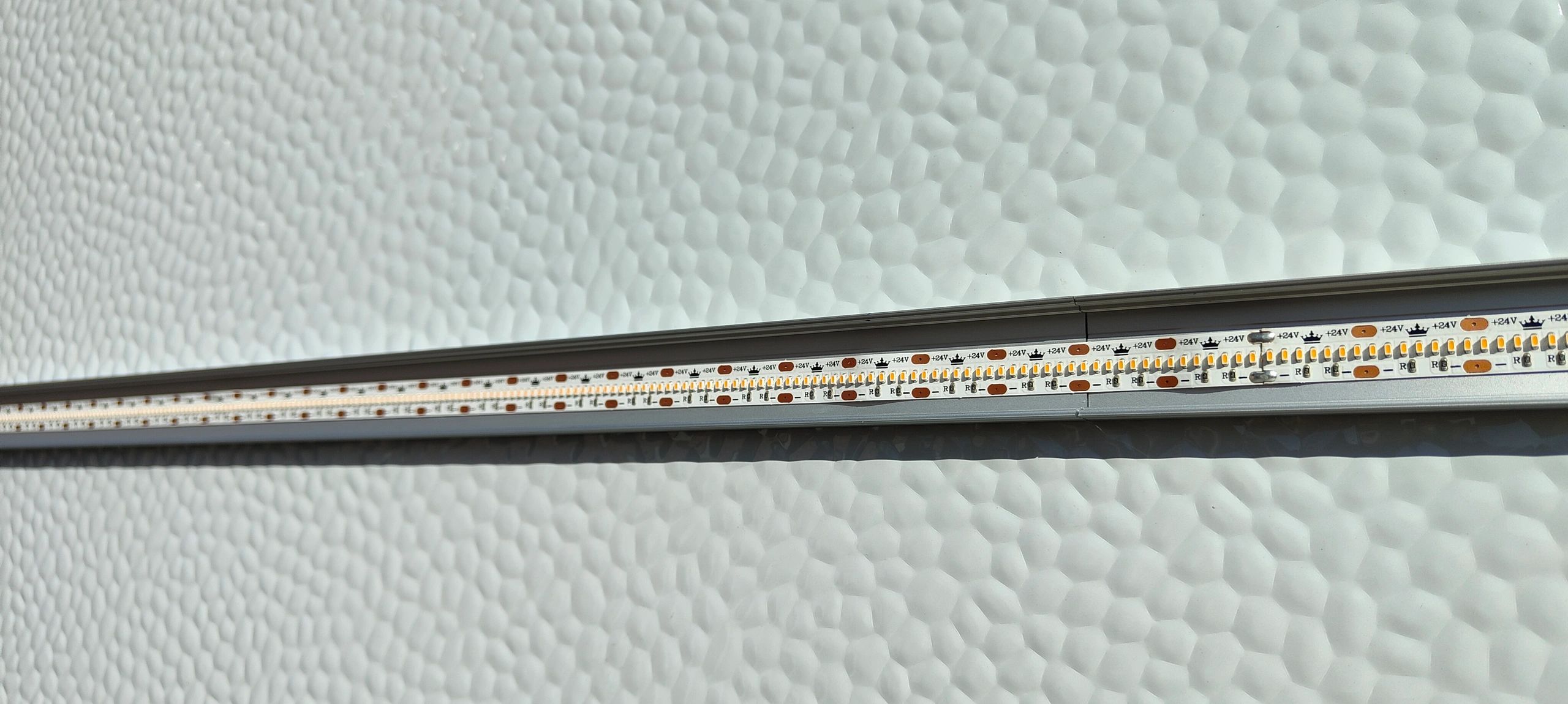 8 meter led strip Warm Wit Pro 420 - complete set