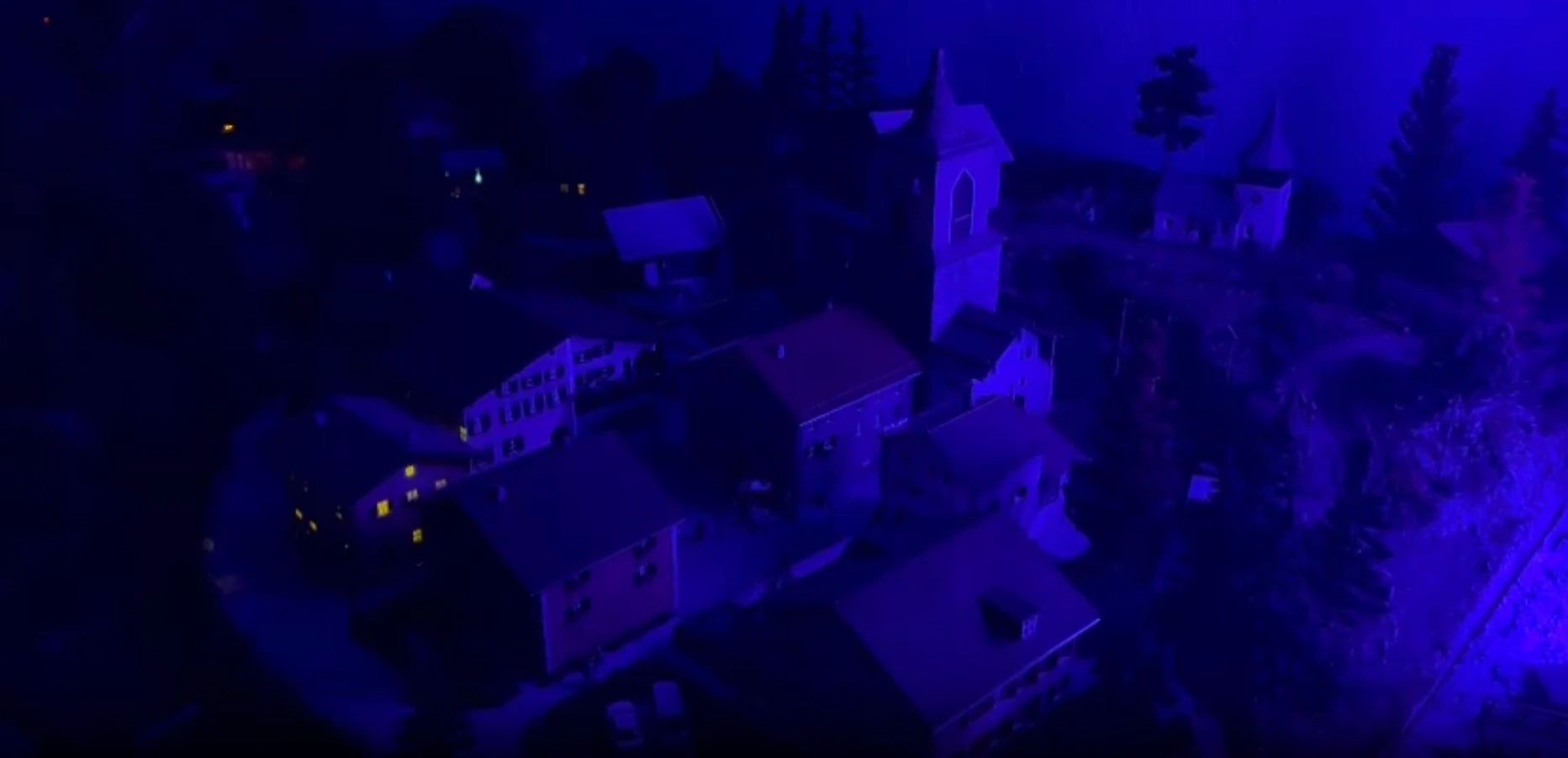 8 meter - 480 LEDS - RGB led strip